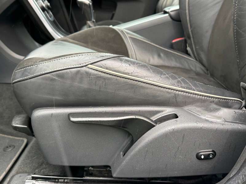 2015 VOLVO XC60 2015 VOLVO XC60