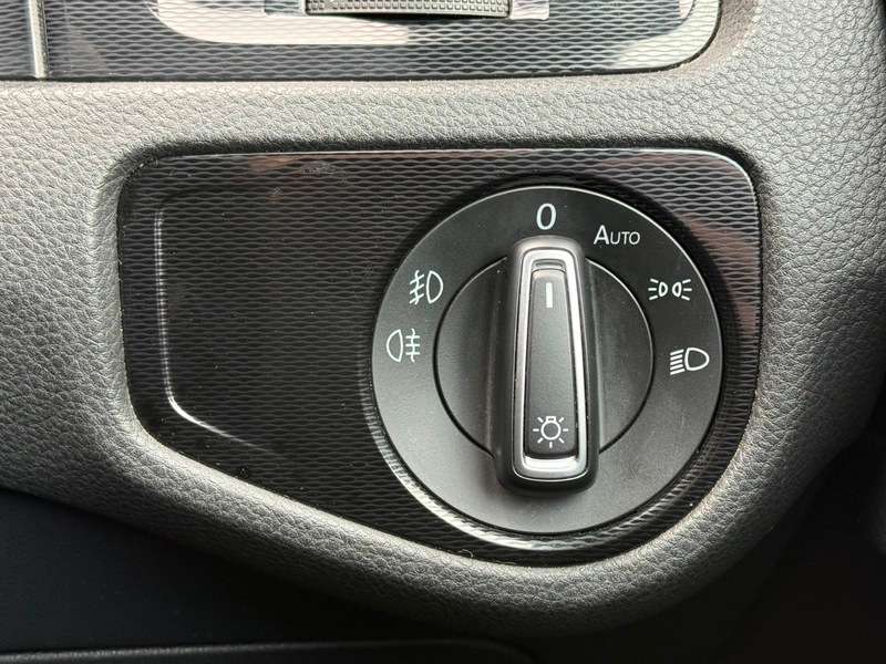 2016 VOLKSWAGEN GOLF 2016 VOLKSWAGEN GOLF