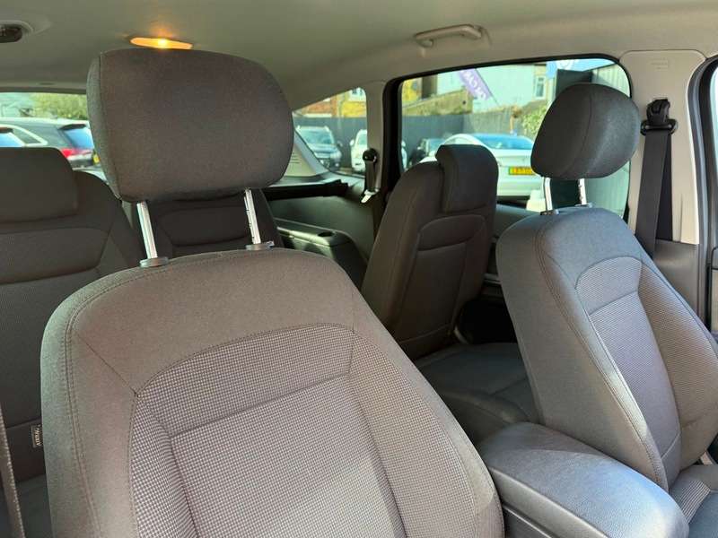 A 2009 FORD S-MAX 2.0 TDCi Titanium MPV 5dr Diesel Manual (159 g/km, 138 bhp) A 2009 FORD S-MAX 2.0 TDCi Titanium MPV 5dr Diesel Manual (159 g/km, 138 bhp)