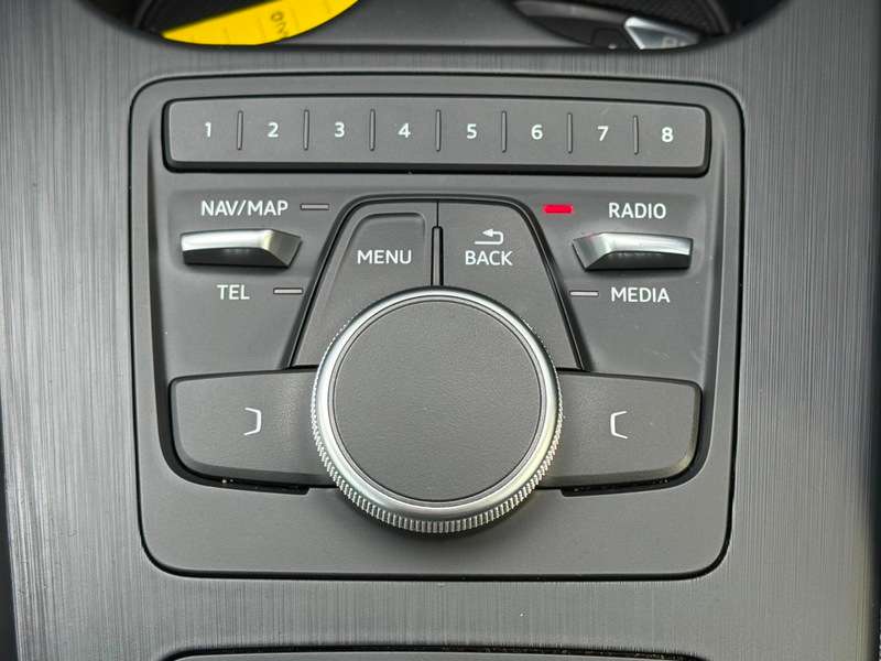 2016 AUDI A4 2016 AUDI A4