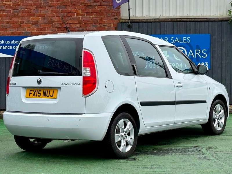 2015 SKODA ROOMSTER 2015 SKODA ROOMSTER
