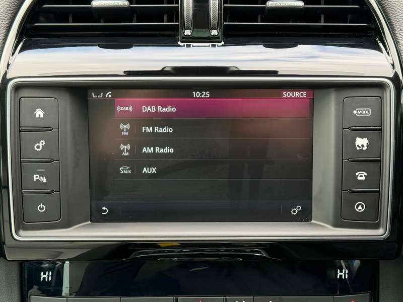 2016 JAGUAR F-PACE 2016 JAGUAR F-PACE