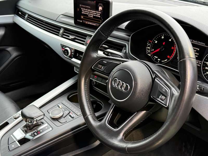 A 2016 AUDI A4 3.0 TDI V6 Sport Saloon 4dr Diesel S Tronic Euro 6 (s/s) (218 ps) A 2016 AUDI A4 3.0 TDI V6 Sport Saloon 4dr Diesel S Tronic Euro 6 (s/s) (218 ps)