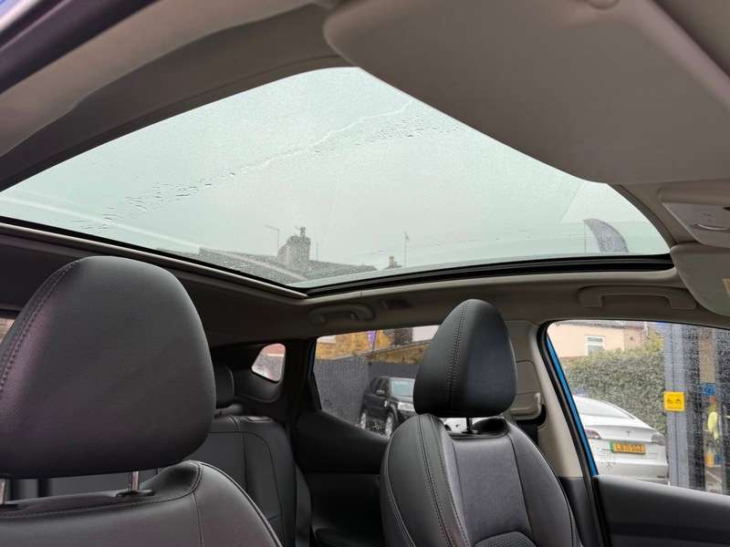 A 2019 NISSAN QASHQAI 1.3 DIG-T Tekna SUV 5dr Petrol Manual Euro 6 (s/s) (140 ps) A 2019 NISSAN QASHQAI 1.3 DIG-T Tekna SUV 5dr Petrol Manual Euro 6 (s/s) (140 ps)