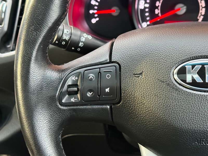 2013 KIA SPORTAGE 2013 KIA SPORTAGE