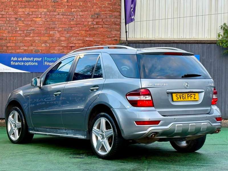 2011 MERCEDES-BENZ SL CLASS 2011 MERCEDES-BENZ SL CLASS