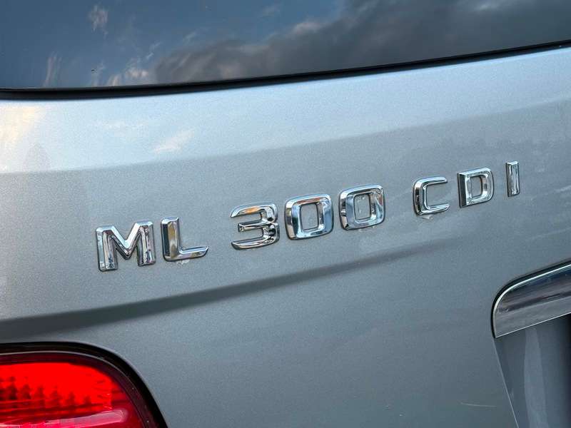 2011 MERCEDES-BENZ SL CLASS 2011 MERCEDES-BENZ SL CLASS