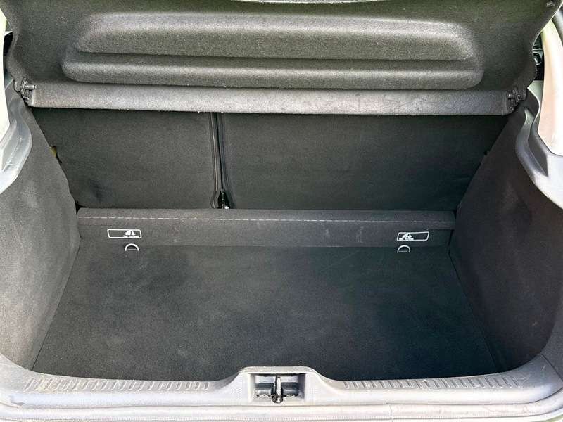 2014 RENAULT CLIO 2014 RENAULT CLIO