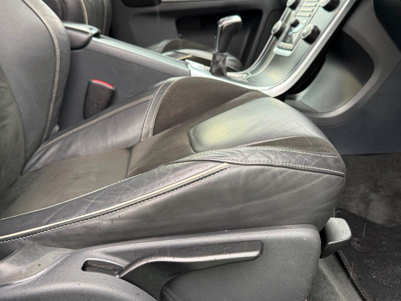 2015 VOLVO XC60 2015 VOLVO XC60