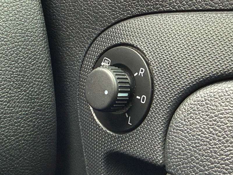 2015 SKODA ROOMSTER 2015 SKODA ROOMSTER