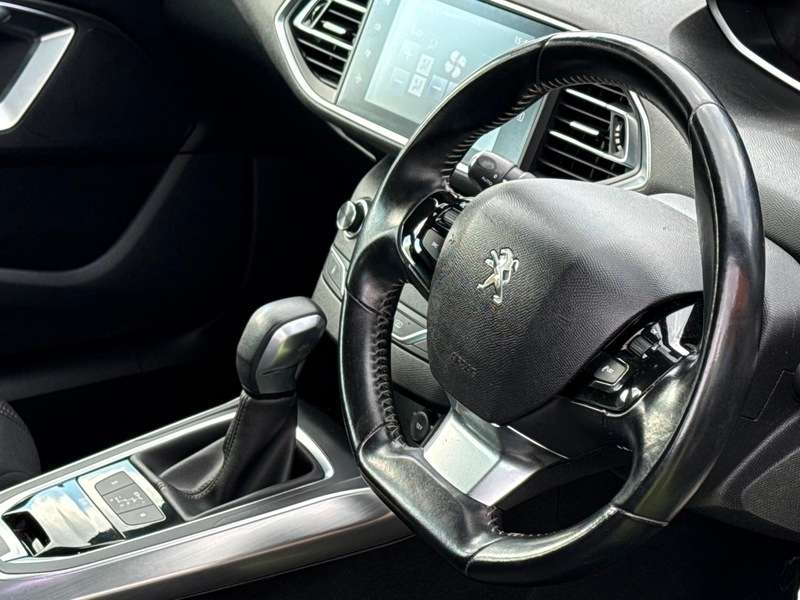 A 2016 PEUGEOT 308 1.2 PureTech Allure Hatchback 5dr Petrol EAT Euro 6 (s/s) (130 ps) A 2016 PEUGEOT 308 1.2 PureTech Allure Hatchback 5dr Petrol EAT Euro 6 (s/s) (130 ps)