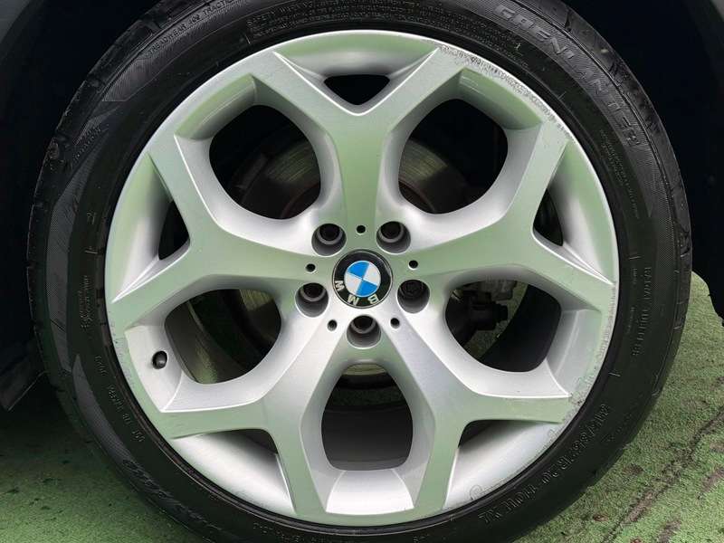 2012 BMW X6 2012 BMW X6