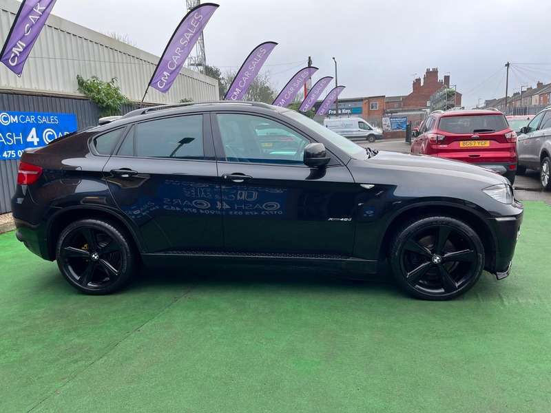 2011 BMW X6 2011 BMW X6