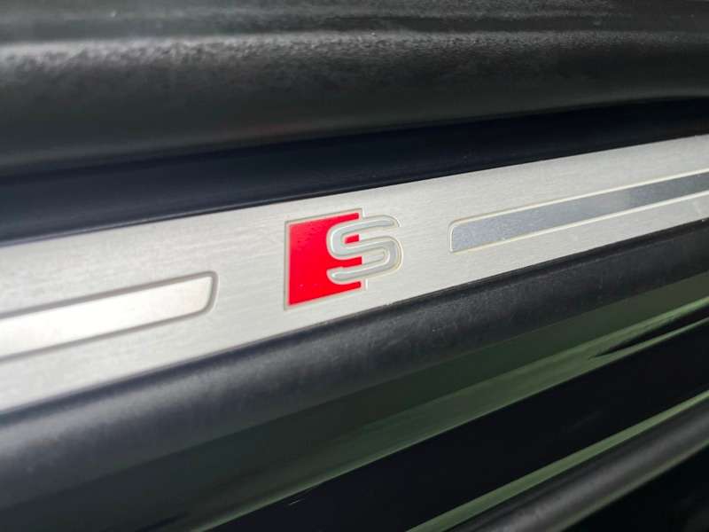 2019 AUDI Q8 2019 AUDI Q8