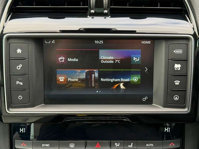 2016 JAGUAR F-PACE 2016 JAGUAR F-PACE