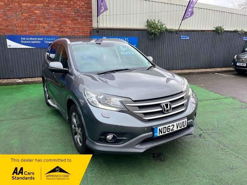 A 2013 HONDA CR-V 2.0 i-VTEC SR SUV 5dr Petrol Manual 4WD Euro 5 (s/s) (155 ps) A 2013 HONDA CR-V 2.0 i-VTEC SR SUV 5dr Petrol Manual 4WD Euro 5 (s/s) (155 ps)