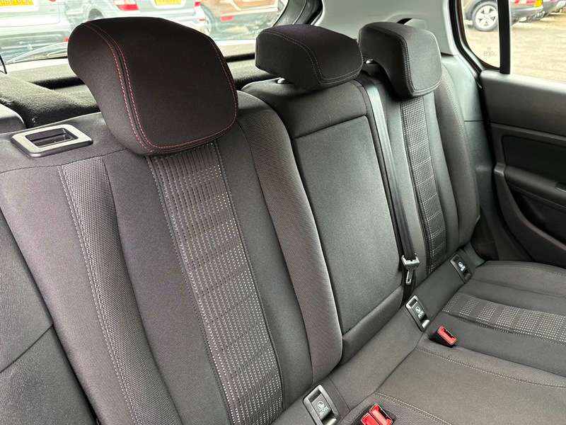 2016 PEUGEOT 308 2016 PEUGEOT 308