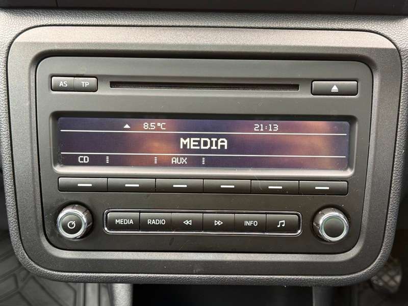 2015 SKODA ROOMSTER 2015 SKODA ROOMSTER