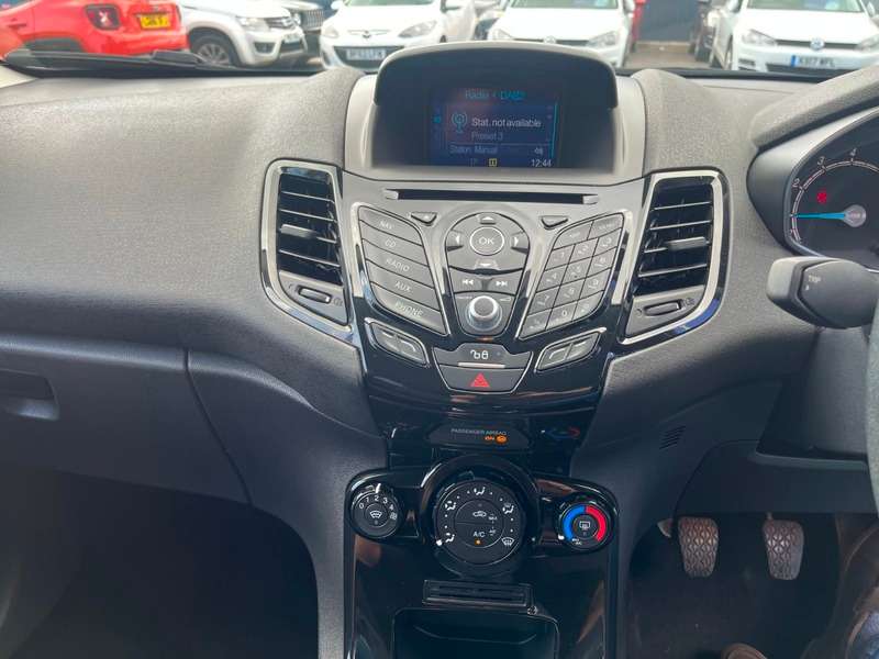 2017 FORD FIESTA 2017 FORD FIESTA