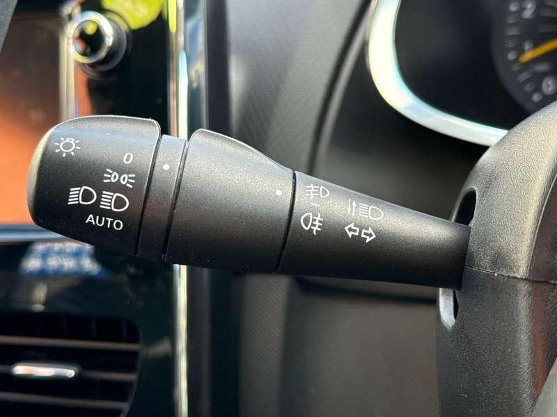 2014 RENAULT CLIO 2014 RENAULT CLIO