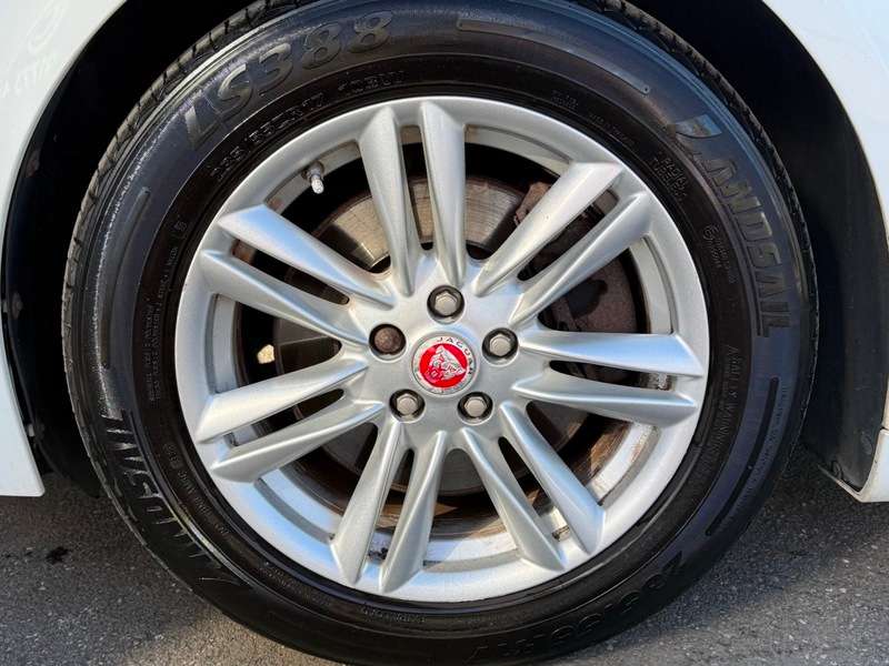 2015 JAGUAR XF 2015 JAGUAR XF