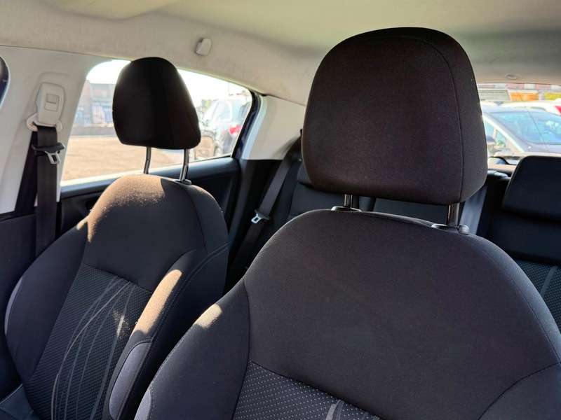 2012 PEUGEOT 208 2012 PEUGEOT 208