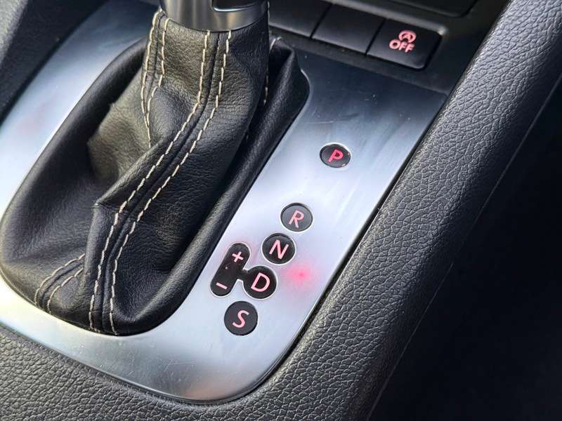 2011 VOLKSWAGEN EOS 2011 VOLKSWAGEN EOS