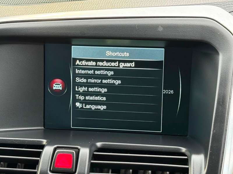 2016 VOLVO XC60 2016 VOLVO XC60