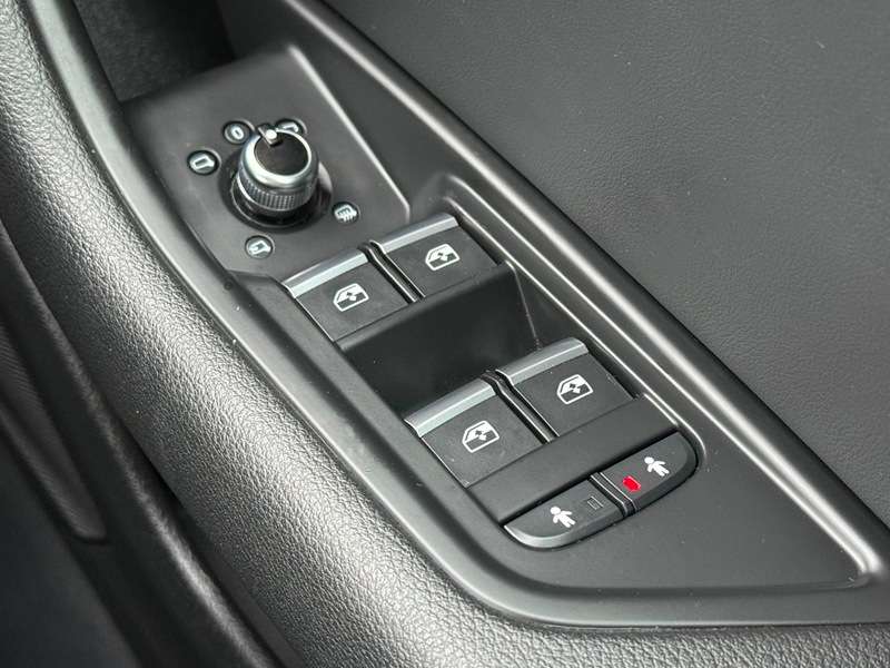 2016 AUDI A4 2016 AUDI A4