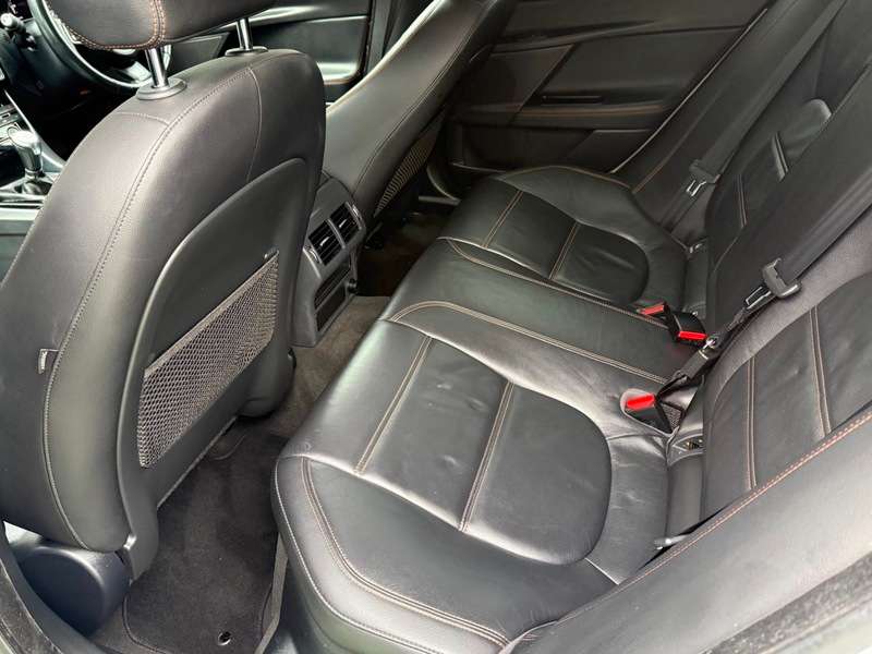 2015 JAGUAR XE 2015 JAGUAR XE