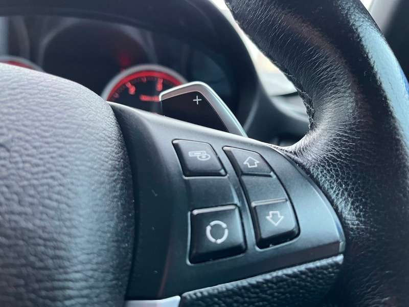 2011 BMW X6 2011 BMW X6