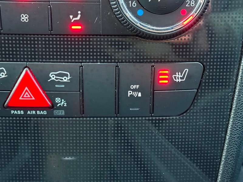 2011 MERCEDES-BENZ SL CLASS 2011 MERCEDES-BENZ SL CLASS