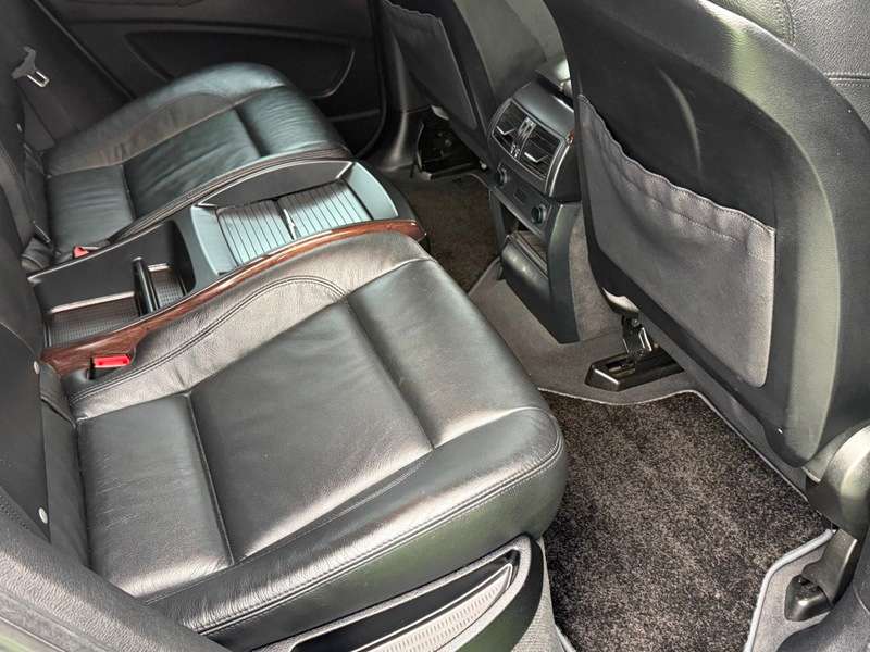 2012 BMW X6 2012 BMW X6