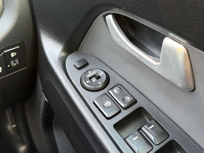 2011 KIA SPORTAGE 2011 KIA SPORTAGE