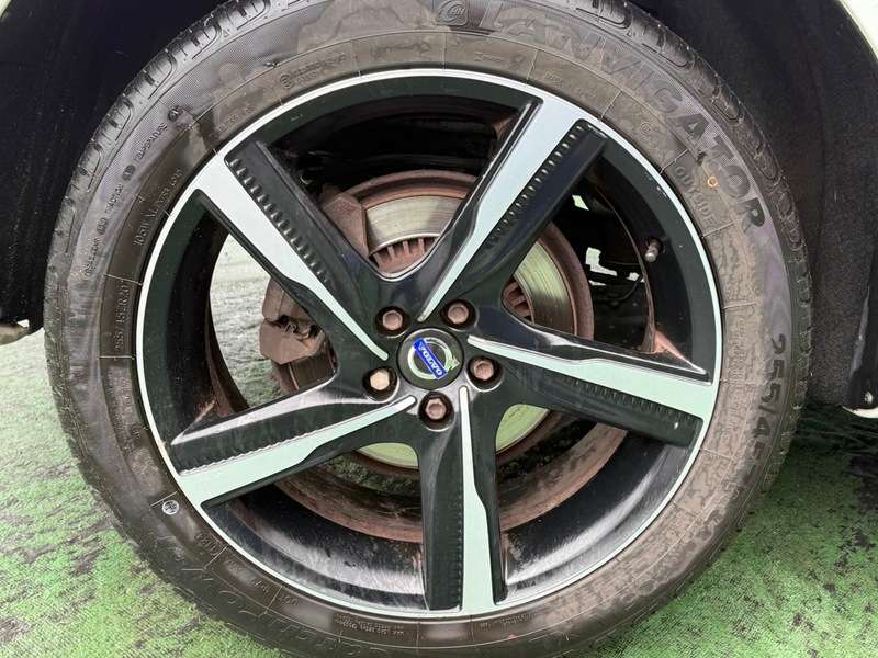 2015 VOLVO XC60 2015 VOLVO XC60