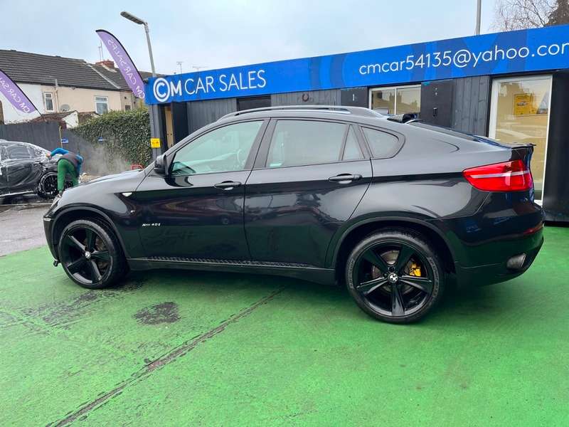 2011 BMW X6 2011 BMW X6