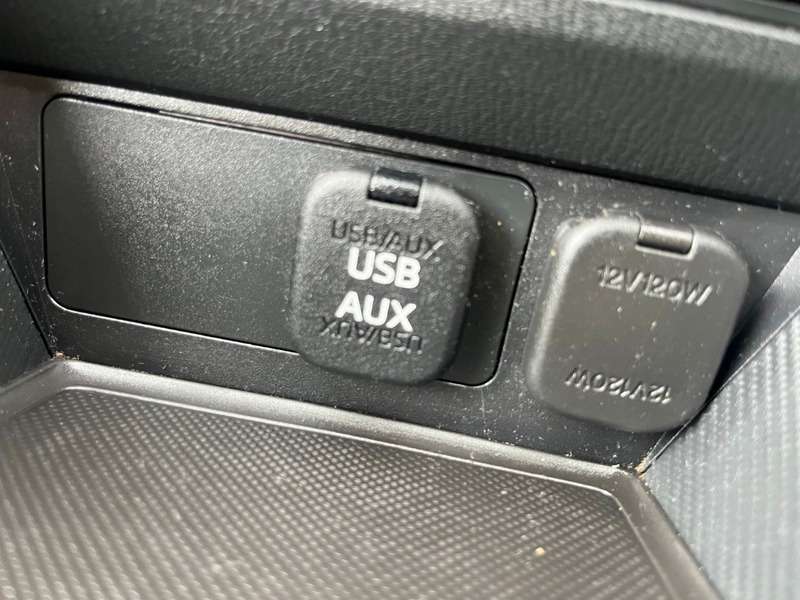 2017 MAZDA MAZDA2 2017 MAZDA MAZDA2