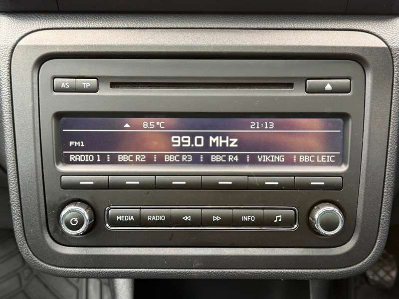 2015 SKODA ROOMSTER 2015 SKODA ROOMSTER