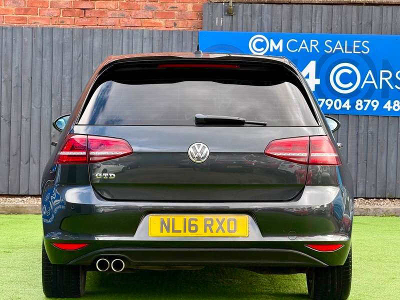 2016 VOLKSWAGEN GOLF 2016 VOLKSWAGEN GOLF