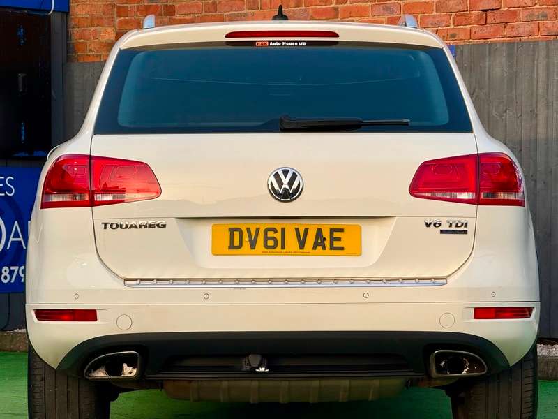 2011 VOLKSWAGEN TOUAREG 2011 VOLKSWAGEN TOUAREG