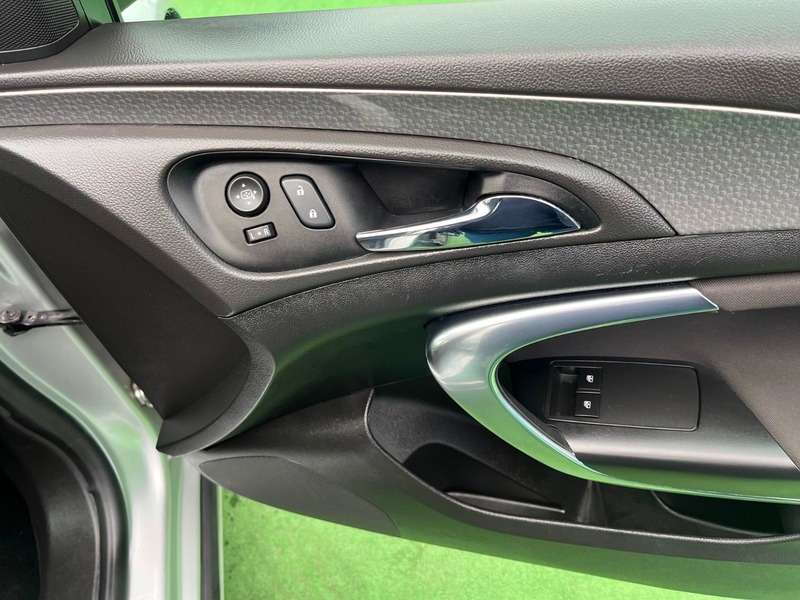 2015 VAUXHALL INSIGNIA 2015 VAUXHALL INSIGNIA