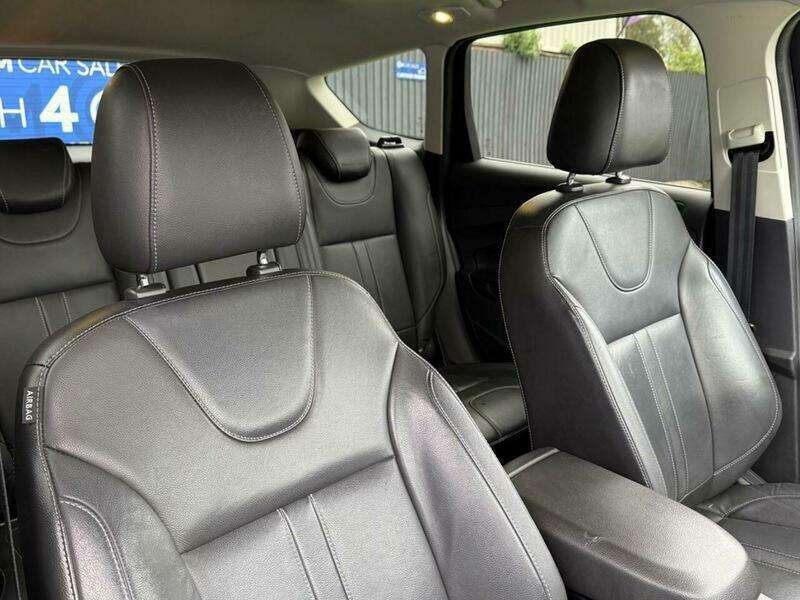 A 2016 FORD KUGA 2.0 TDCi Titanium SUV 5dr Diesel Manual 2WD Euro 6 (s/s) (150 ps) A 2016 FORD KUGA 2.0 TDCi Titanium SUV 5dr Diesel Manual 2WD Euro 6 (s/s) (150 ps)