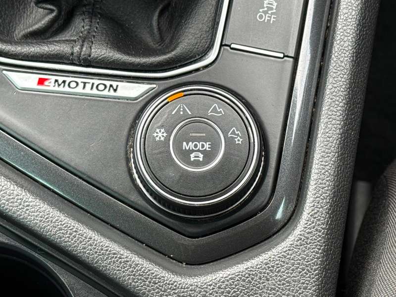 2016 VOLKSWAGEN TIGUAN 2016 VOLKSWAGEN TIGUAN