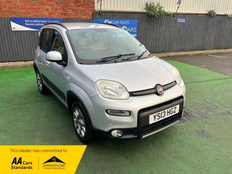 A 2013 FIAT PANDA 1.3 MultiJet 4x4 Hatchback 5dr Diesel Manual Euro 5 (s/s) (75 bhp) A 2013 FIAT PANDA 1.3 MultiJet 4x4 Hatchback 5dr Diesel Manual Euro 5 (s/s) (75 bhp)