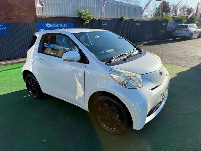 2010 TOYOTA IQ 2010 TOYOTA IQ