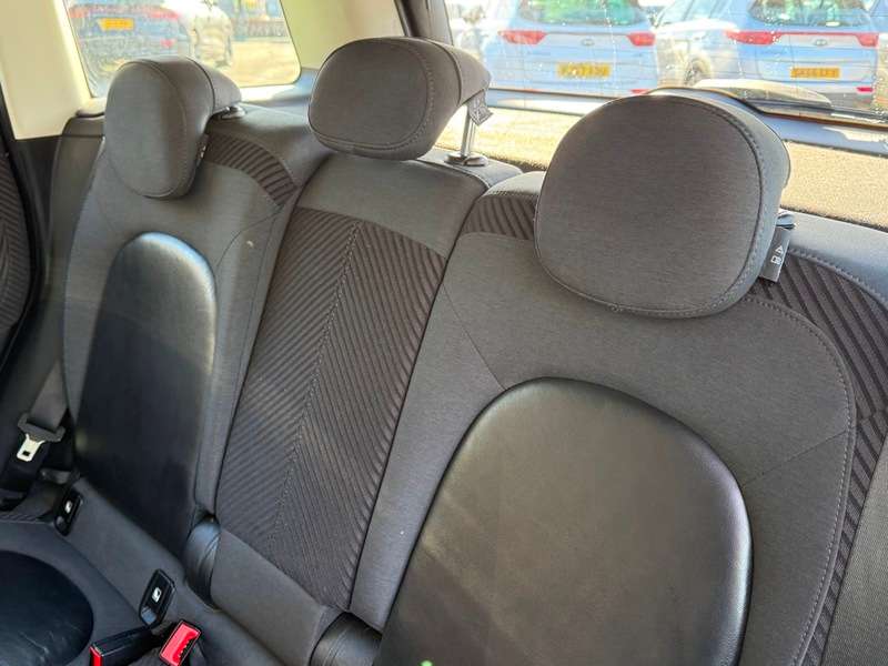 2017 MINI COUNTRYMAN 2017 MINI COUNTRYMAN