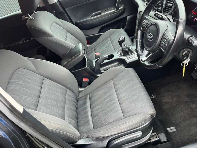 2017 KIA SPORTAGE 2017 KIA SPORTAGE