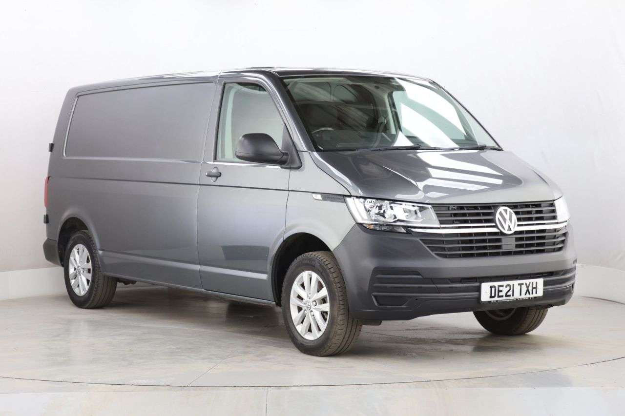 A 2021 VOLKSWAGEN TRANSPORTER T32 P/V BASE A 2021 VOLKSWAGEN TRANSPORTER T32 P/V BASE