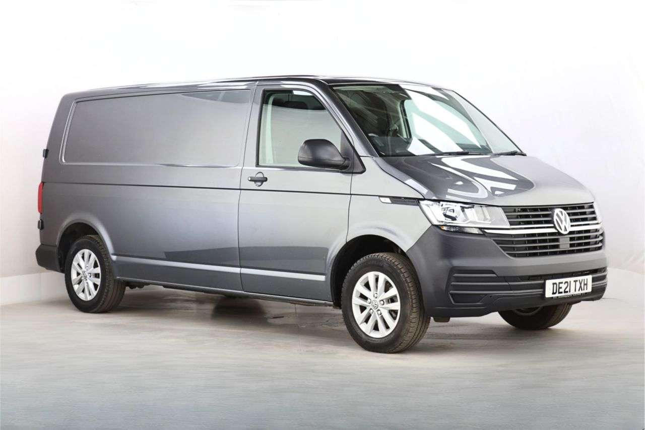 A 2021 VOLKSWAGEN TRANSPORTER T32 P/V BASE A 2021 VOLKSWAGEN TRANSPORTER T32 P/V BASE