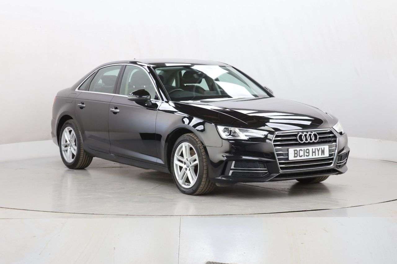 A 2019 AUDI A4 TDI SE A 2019 AUDI A4 TDI SE